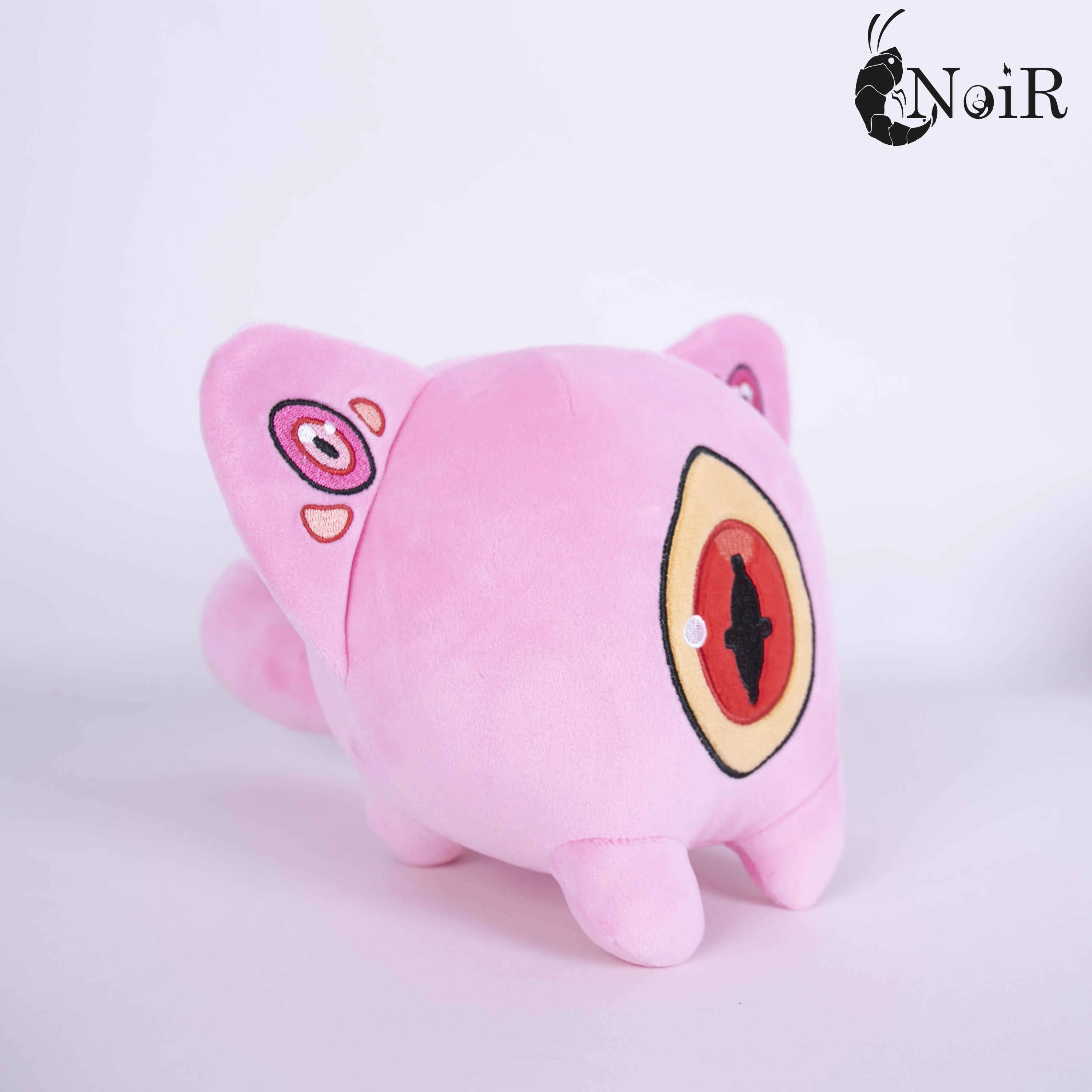 [FINISHED] NoiR Series 070 Nekomorph Plushie - Image 3
